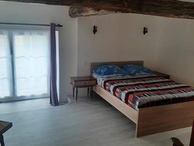 Gite "la Vigneronne" à côté du parc d'attraction Nigloland et près des lacs et espaces de la forêt d'orient