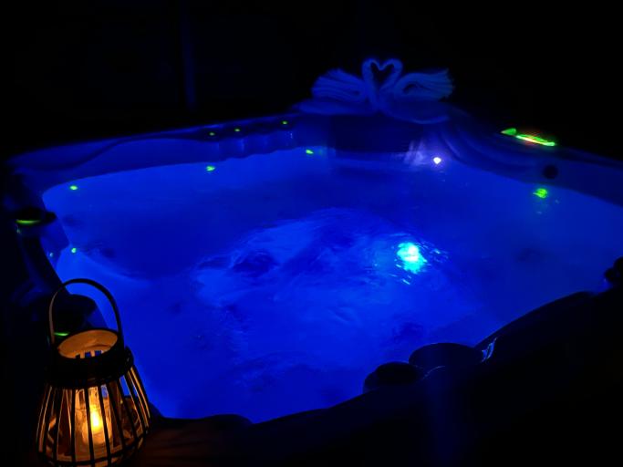 Maison au coeur de la campagne avec spa privatif