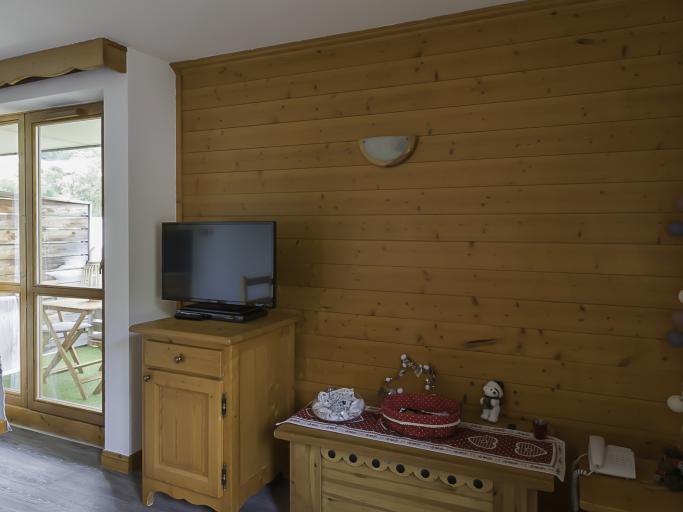 Appartement 4 couchages, 2 pièces, 3*, vue montagne et accès piscine couverte