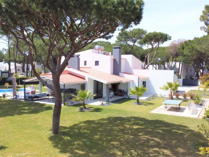 A louer villa de luxe proche de la marina de Vilamoura