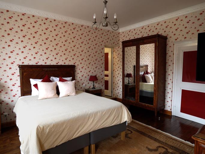 Chambres & Table d'hôtes Au Chapitre, chambres dans une maison de charme, table remarquable