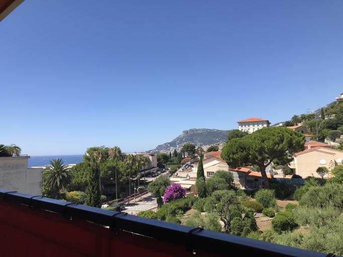 Charmant 2 pièces Vue sur Mer et Monte-Carlo à ROQUEBRUNE CAP MARTIN