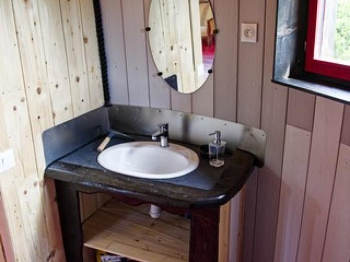 cabane perchée bord de mer Finistère sud