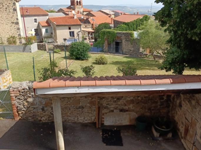 Gîte MarieGabLou  corps de ferme (63) au Coeur de L'Auvergne